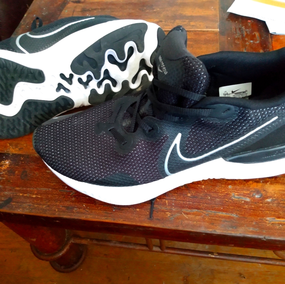 Nike sz 11